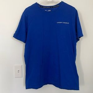 Under Armour Blue Shirt - Medium, loose fit